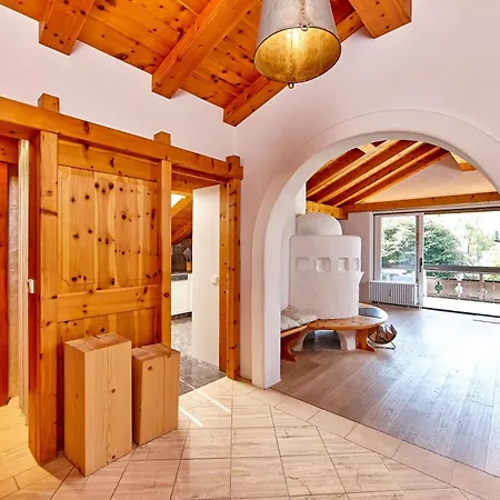 Livingroom Apartment *